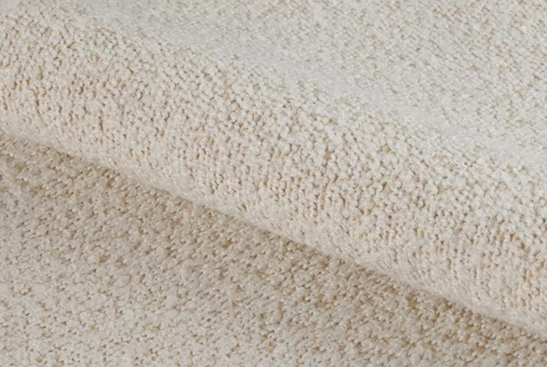 Fotel kubełkowy Claremore bouclé beżowy obrotowy nowoczesny do salonu