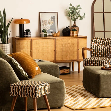 Podnóżek tapicerowany Chiara Atmosphera brązowy w stylu retro do salonu lub przedpokoju 40 cm