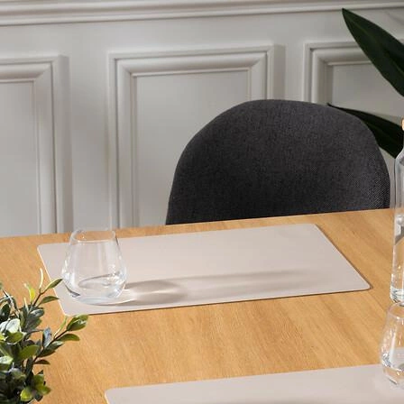 Beżowa prostokątna podkładka pod talerz 45x30 cm Tenor do kuchni i jadalni