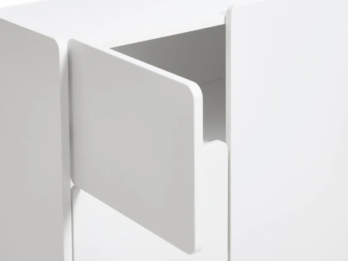 Komoda Bera biała wysoka nowoczesna na nóżkach do salonu 80 cm