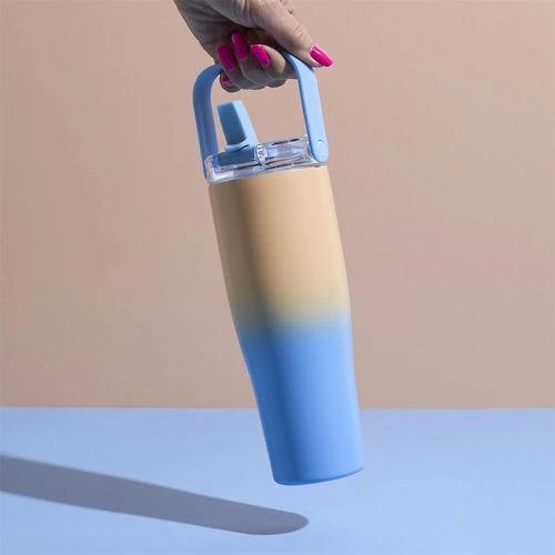 Kubek termiczny New York Intesi 900ml metalowy nowoczesny żółto-niebieski do kawy na wynos