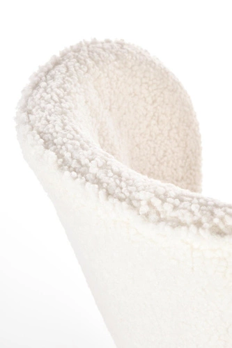 Krzesło do jadalni tapicerowane Leonore boucle kremowe ze złotymi nogami Intesi eleganckie