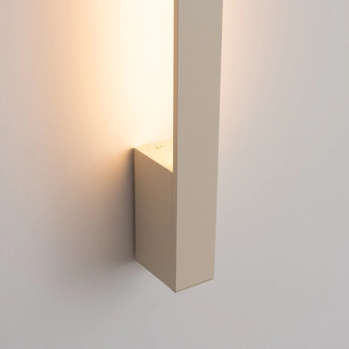 Kinkiet ścienny LED LAHTI 70 beżowy nowoczesny aluminiowy do sypialni i salonu Thoro