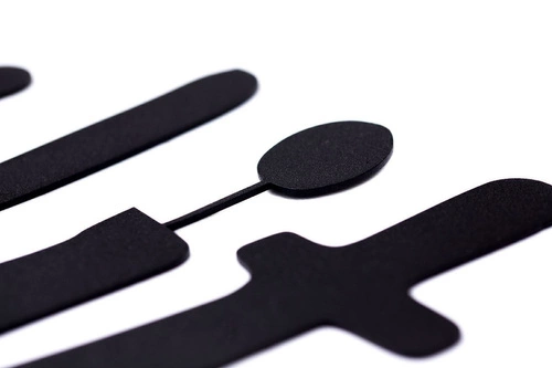 Wieszak ścienny do przedpokoju Intesi Witamy czarny nowoczesny metalowy 8 haczyków