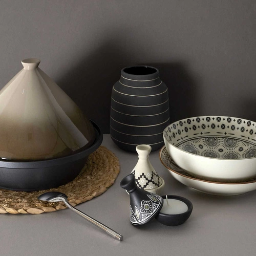 Talerz obiadowy ceramiczny Mirage Red 25 cm do jadalni orientalny czerwony Intesi