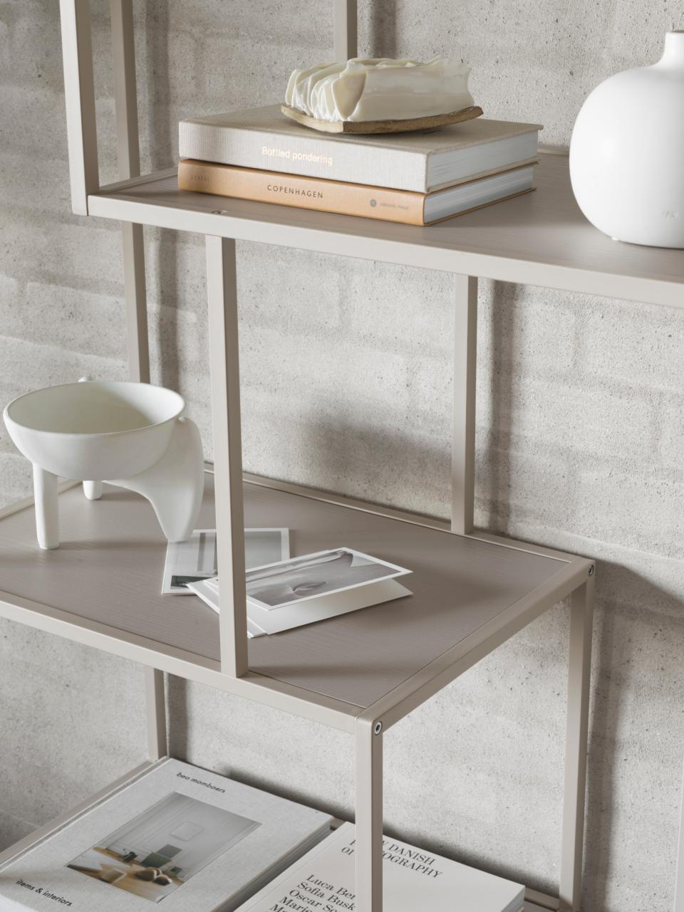 Regał na książki Seaford II szary loftowy metalowy 77 cm Actona