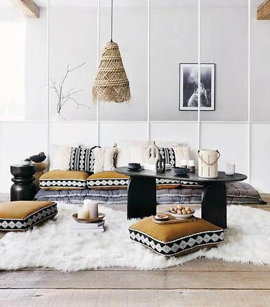 Stolik kawowy Isana owalny czarny drewniany do salonu nowoczesny z drewna mango 120x60 cm