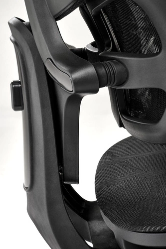 Fotel ergonomiczny biurowy Marac czarny obrotowy z zagłówkiem i siatkowym oparciem Intesi