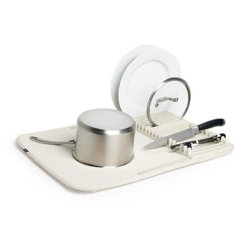 Umbra Udry beżowa mikrofibrowa mata do suszenia naczyń 60x46 cm na blat kuchenny