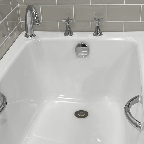 Korek do zlewu uniwersalny Intesi 6 cm chromowany metalowy do kuchni i łazienki nowoczesny