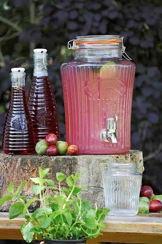 Szklany słój do napojów z kranikiem 5l Vintage KILNER na lemoniadę i garden party