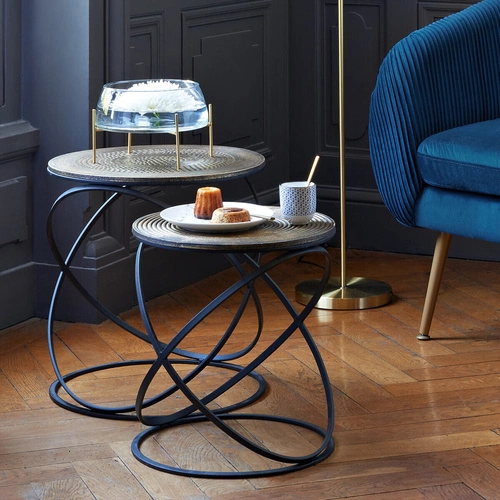 Zestaw 2 okrągłych stolików kawowych Etnik loft złoty czarny do salonu Atmosphera