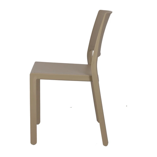 Krzesło ogrodowe Kate beżowe z tworzywa sztaplowane łatwe w czyszczeniu SCAB Design