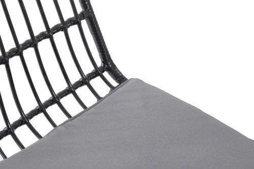 Krzesło rattanowe Surbo czarne do jadalni i na taras nowoczesne z poduszką Intesi