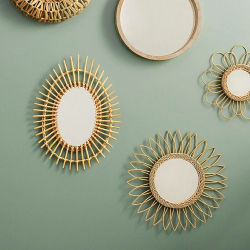 Lustro owalne Irma boho wiszące z naturalnego drewna do salonu lub sypialni Atmosphera