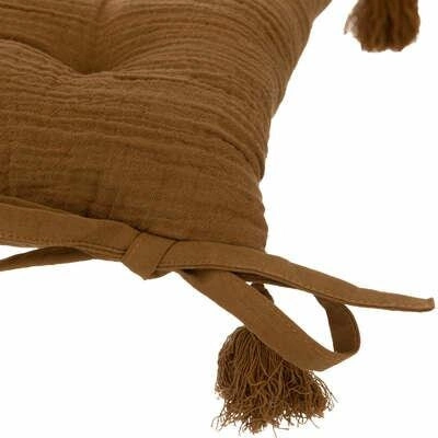 Poduszka na krzesło Atmosphera 38x38 cm brązowa z pomponami do jadalni