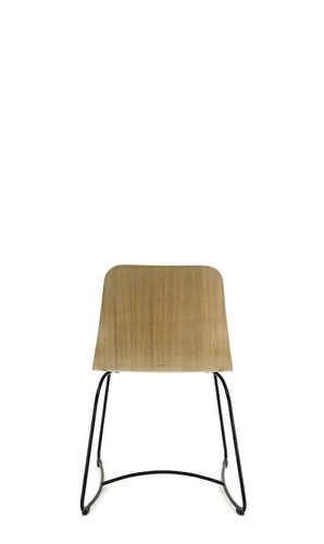 Krzesło tapicerowane dębowe Hips Fameg na metalowych płozach do jadalni lub kuchni personalizowane