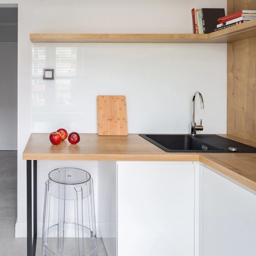 Hoker transparentny Ghost 66 cm do kuchni i jadalni nowoczesny sztaplowany D2.DESIGN