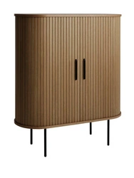 Komoda wysoka Nola ryflowana dąb dymiony na nóżkach do salonu