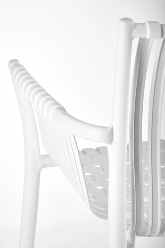 Krzesło Nathan białe Intesi nowoczesne do jadalni i ogrodu z podłokietnikami, łatwe czyszczenie