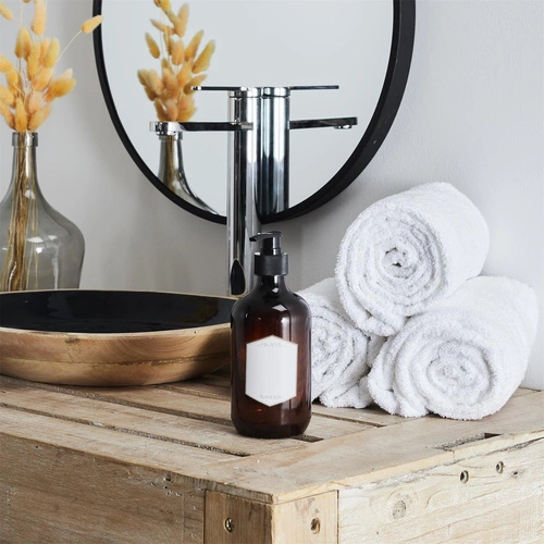 Dozownik do mydła 500 ml bursztynowy z etykietą Intesi do łazienki