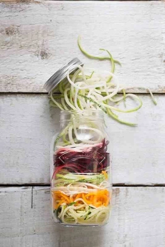 Słoik z tarką-spirala do warzyw KILNER