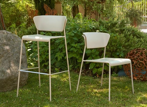 Hoker z oparciem Lisa 75 cm czarny nowoczesny do kuchni i wyspy sztaplowany SCAB Design