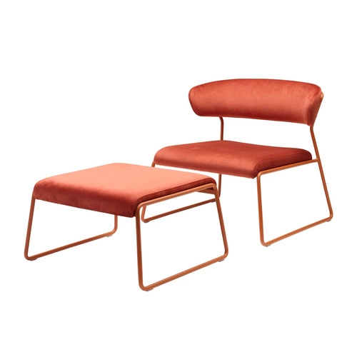 Fotel Lounge Lisa do salonu nowoczesny pomarańczowy aksamitny relaksacyjny na płozach SCAB Design