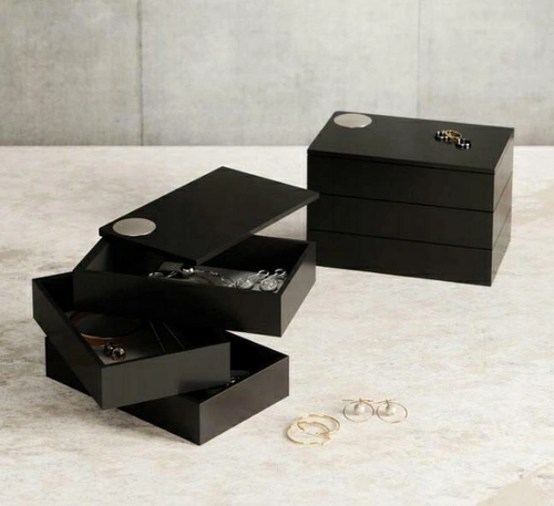 Szkatułka na biżuterię, czarna, SPINDLE