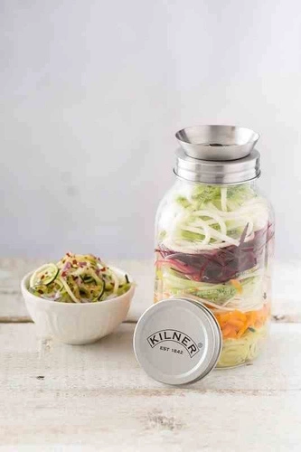 Słoik z tarką-spirala do warzyw KILNER