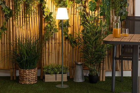 Lampa podłogowa LED Zack zielona Atmosphera nowoczesna do salonu i na taras ze ściemniaczem