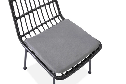 Krzesło rattanowe Surbo czarne do jadalni i na taras nowoczesne z poduszką Intesi