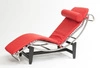 Leżanka szezlong do salonu inspirowana LC4 czerwona skóra naturalna D2.DESIGN