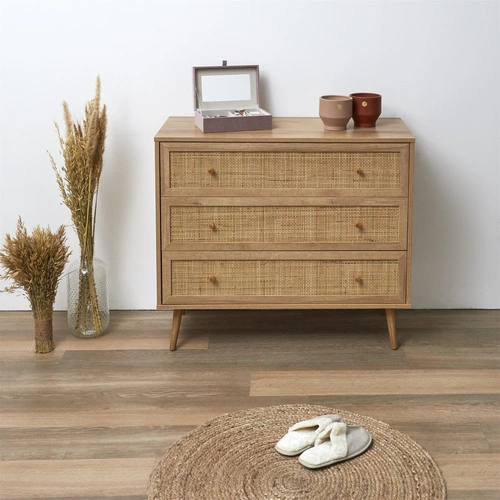 Komoda Bali boho z plecionym frontem, 3 szuflady, brązowa, komoda do salonu 90 cm Intesi