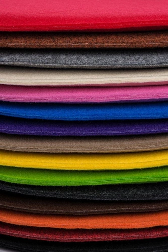 Poduszka na krzesło filcowa fioletowa Intesi 39x39 do jadalni i salonu