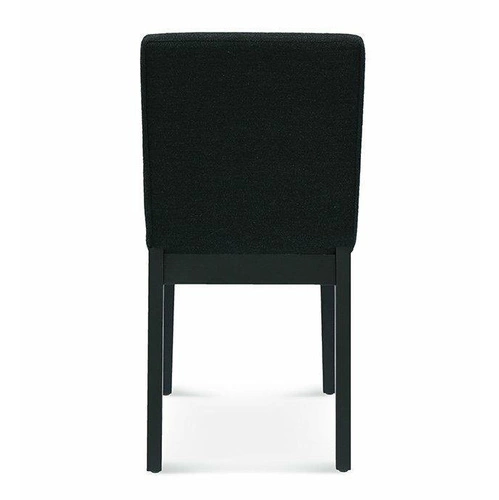 Krzesło tapicerowane Apollo Fameg personalizowane do jadalni i salonu drewniane skandynawskie