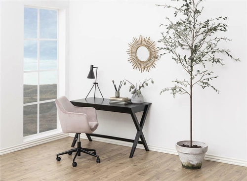 Fotel biurowy ergonomiczny Nora VIC różowy welurowy obrotowy na kółkach z podłokietnikami do biurka