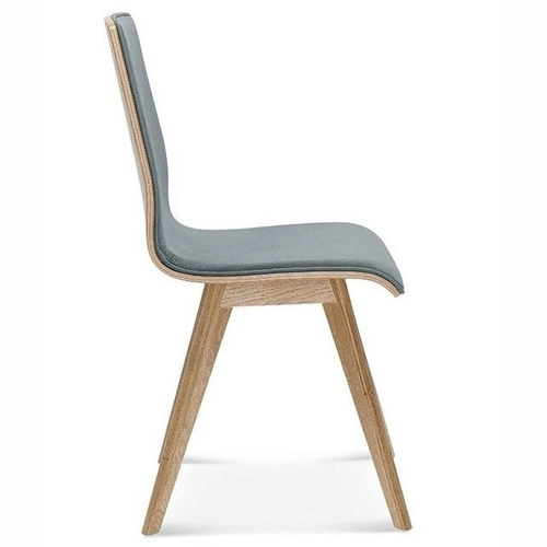 Krzesło do jadalni Fameg Cleo tapicerowane dębowe nowoczesne personalizowane do kuchni