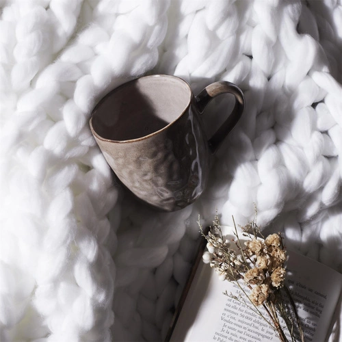 Kubek ceramiczny Noyer 330 ml brązowy glamour do kawy i herbaty Intesi