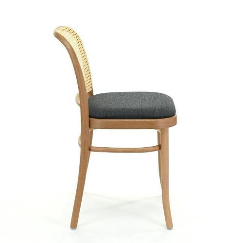 Krzesło drewniane Fameg A-811/1 personalizowane do jadalni tapicerowane retro bukowe