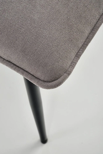 Krzesło tapicerowane Noelle szare do jadalni i salonu nowoczesne na czarnych nogach Intesi
