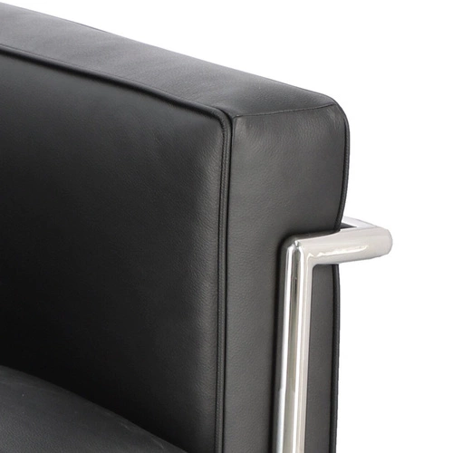 Fotel wypoczynkowy Kubik czarna skóra naturalna nowoczesny do salonu inspirowany LC2