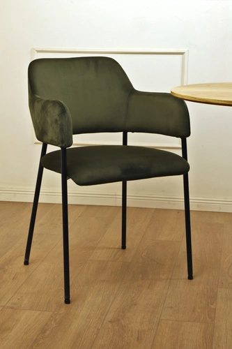 Krzesło do jadalni tapicerowane Lima Actona welurowe zielone z podłokietnikami łatwe czyszczenie