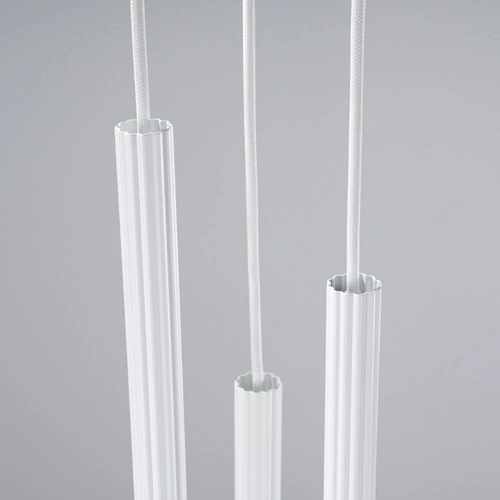 Nowoczesna biała lampa wisząca ARCHE 3P regulowana do salonu i nad stół 3-punktowa