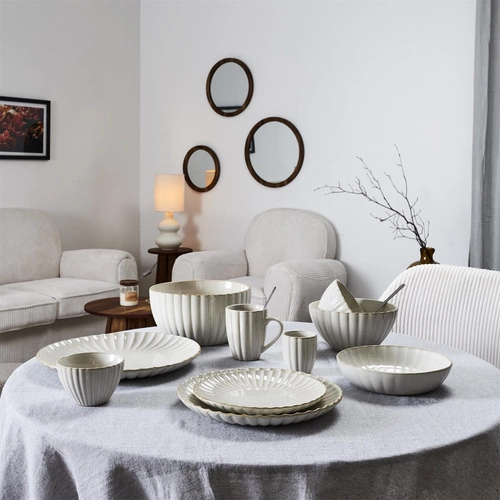 Ceramiczny talerz do serwowania Vlora 32cm beżowy do jadalni, do zmywarki Intesi