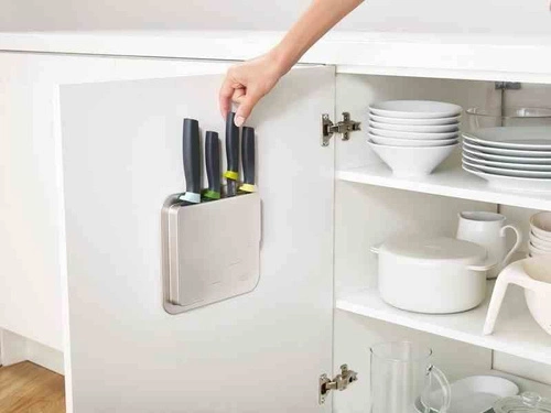 Organizer kuchenny Joseph Joseph z 4 nożami kuchennymi do warzyw i mięsa szary