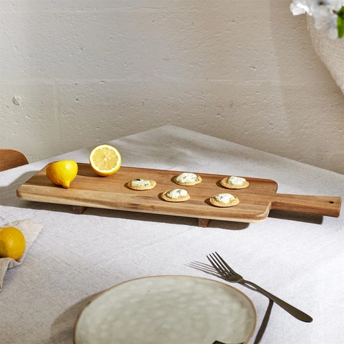 Intesi deska do krojenia z drewna akacjowego 60 cm prostokątna do kuchni naturalna