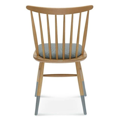 Krzesło drewniane tapicerowane Wand Fameg personalizowane do jadalni, salonu lub kuchni