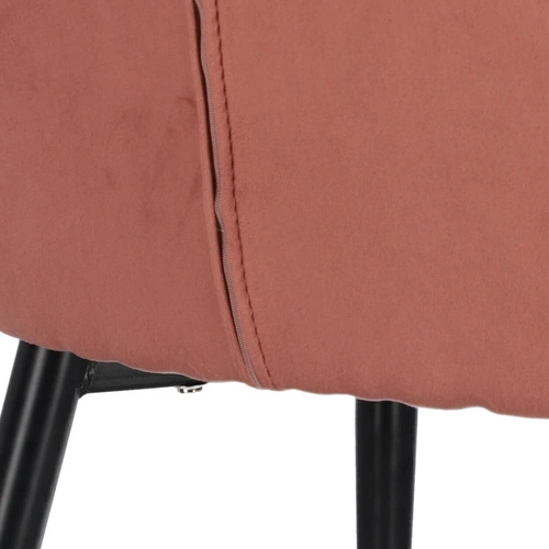 Krzesło Magnat różowe tapicerowane welur glamour na czarnych metalowych nogach do jadalni Intesi