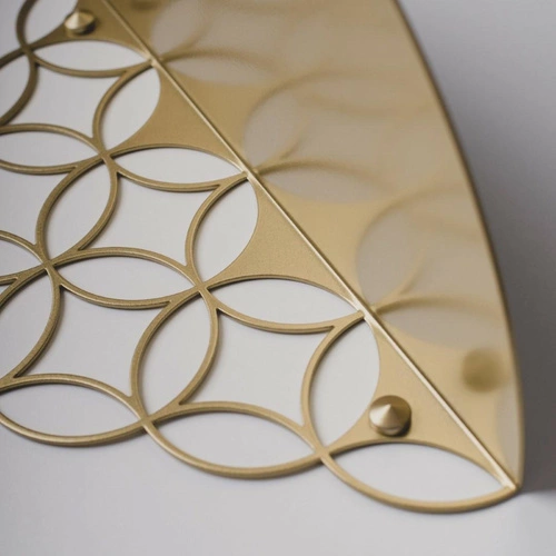 Półka ścienna metalowa Holo Gold POLYHEDRA nowoczesna złota do salonu na książki